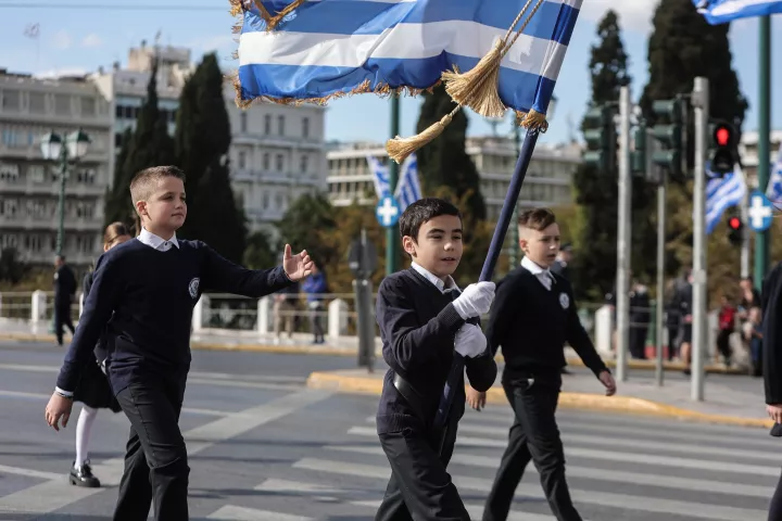 Ολοκληρώθηκε η μαθητική παρέλαση στην Αθήνα 