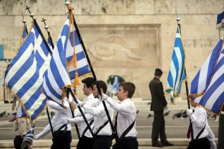 28η Οκτωβρίου: Κυκλοφοριακές ρυθμίσεις λόγω μαθητικών παρελάσεων σε Αθήνα - Πειραιά