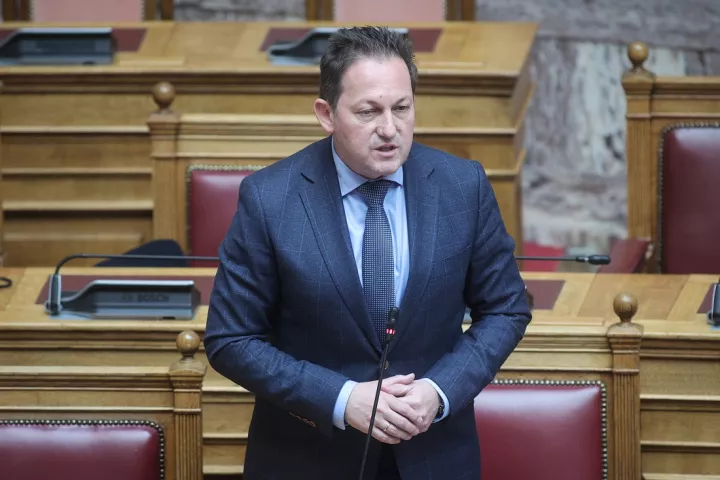 Στ. Πέτσας για παρακολουθήσεις: Υπάρχουν «ρυπαρά» δίκτυα μέσα στην ΕΥΠ