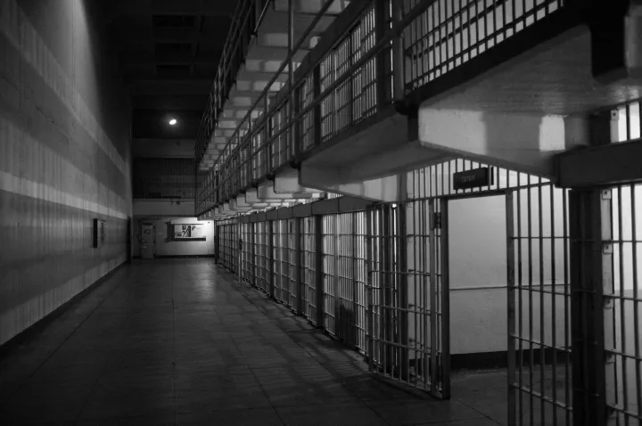 Πολυετείς ποινές κάθειρξης σε τέσσερις γυναίκες που επέκριναν την κυβέρνηση Λουκασένκο