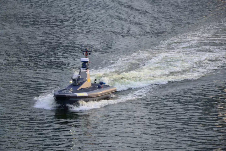 Ρωσικό Πολεμικό Ναυτικό: «Απώθησε» επίθεση USV στο λιμάνι της Σεβαστούπολης