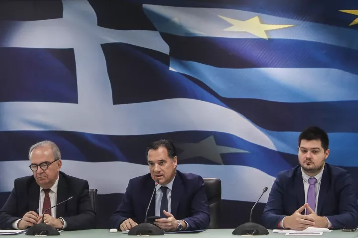 Άδ. Γεωργιάδης: Στις 4 Απριλίου το «καλάθι του Πάσχα», στις 29 Μαρτίου το «καλάθι του Νονού»