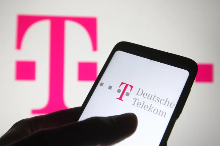 Handelsblatt: Η Γερμανία θα ερευνήσει τις σχέσεις Deutsche Telekom - Huawei