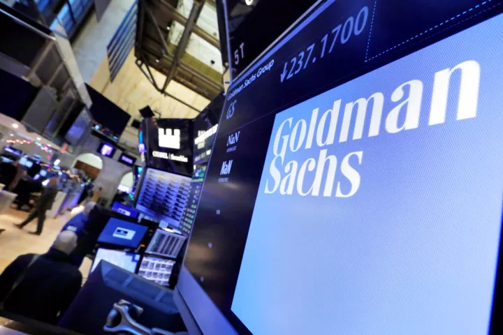 Goldman Sachs: Πιθανή η επενδυτική βαθμίδα - «Βλέπει» κυβέρνηση συνεργασίας