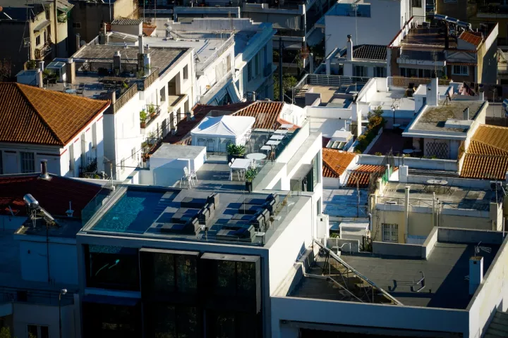 Handelsblatt: Μεγάλη ζήτηση για ελληνικά ακίνητα