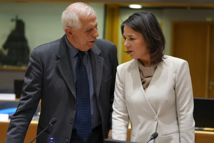 Μπορέλ και Μπέρμποκ καχύποπτοι για τις προθέσεις της Κίνας σε Ταϊβάν - Ουκρανία 