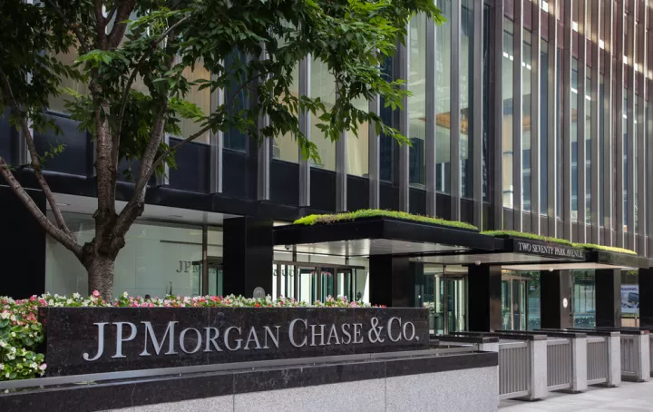 JPMorgan: Καταγράφει έσοδα ρεκόρ στο 1ο τρίμηνο - Άλμα κερδοφορίας 52%