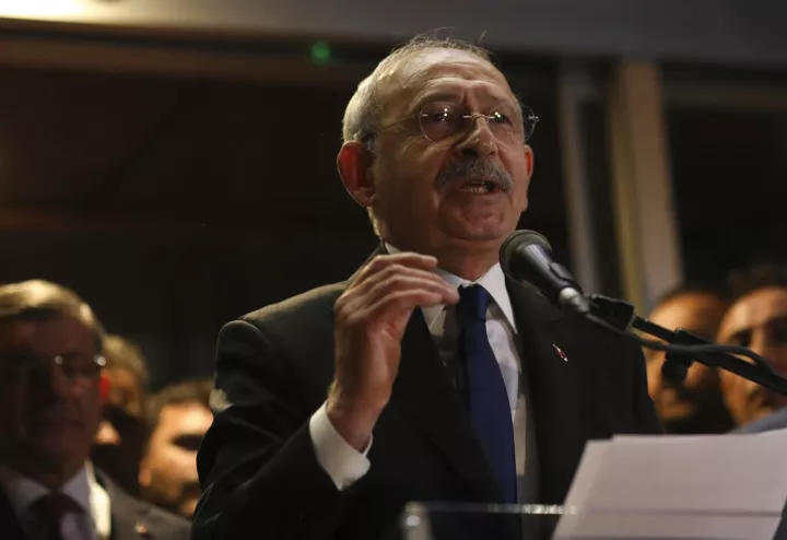 Κιλιτσντάρογλου κατά Ερντογάν: Συνδέει τους Κούρδους με την τρομοκρατία