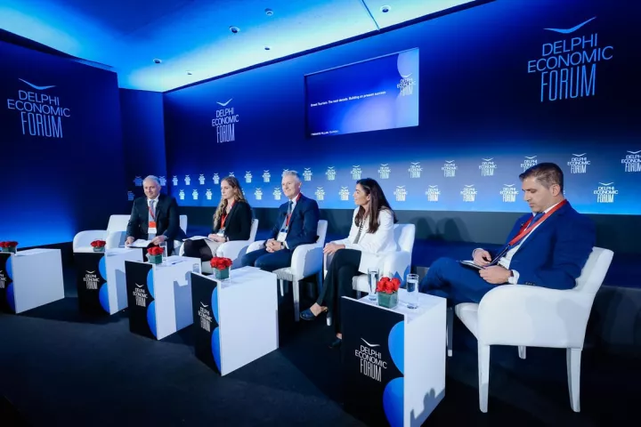  Η Ελλάδα επενδύει στον luxury τουρισμό και έχει γίνει παγκόσμιος προορισμός
