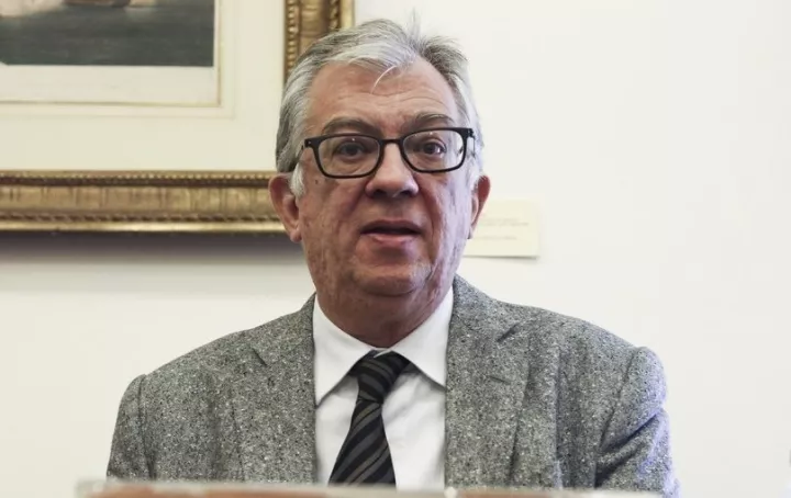 Ρουσφετομηχανές 156 ίππων