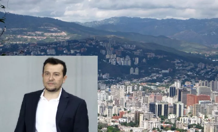 Ο Παππάς, οι επαναστάτες και το παπατζιλίκι