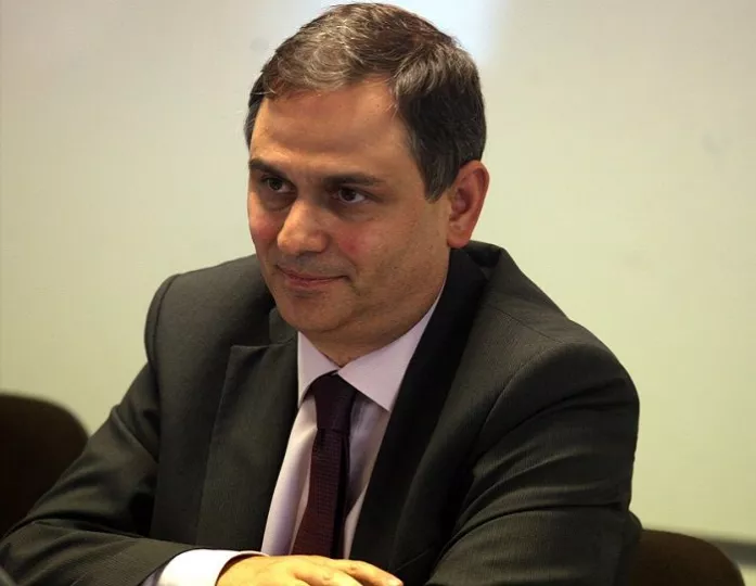 Φίλιππος Σαχινίδης: Είναι η συζήτηση για το νόμισμα της χώρας μάχη χαρακωμάτων;