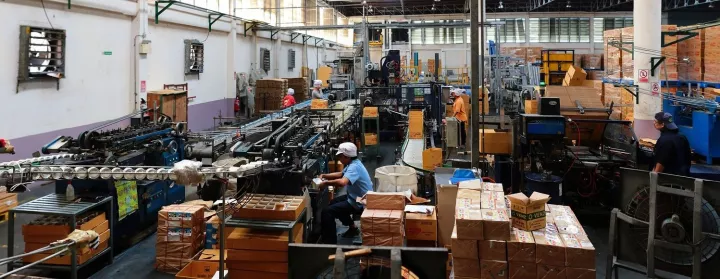 Ένας επιχειρηματίας γράφει για τις ομαδικές απολύσεις