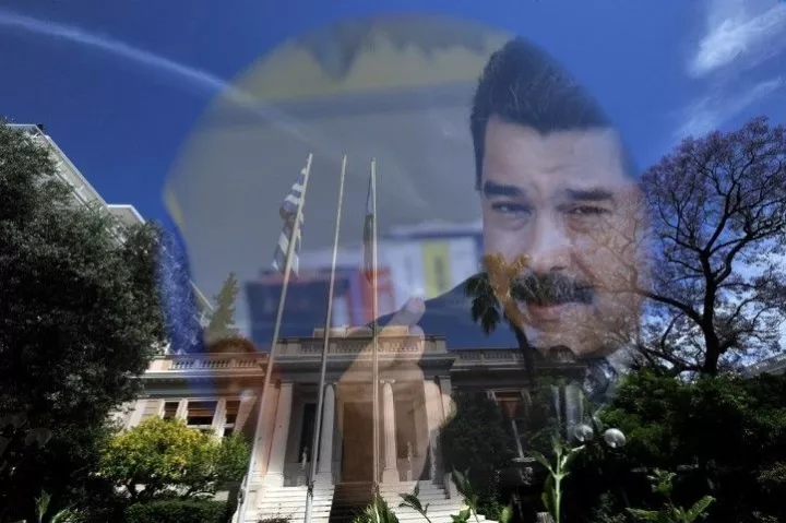 Ελεύθερος Τύπος: Παππάς και Αρτεμίου μαζί στη Βενεζουέλα