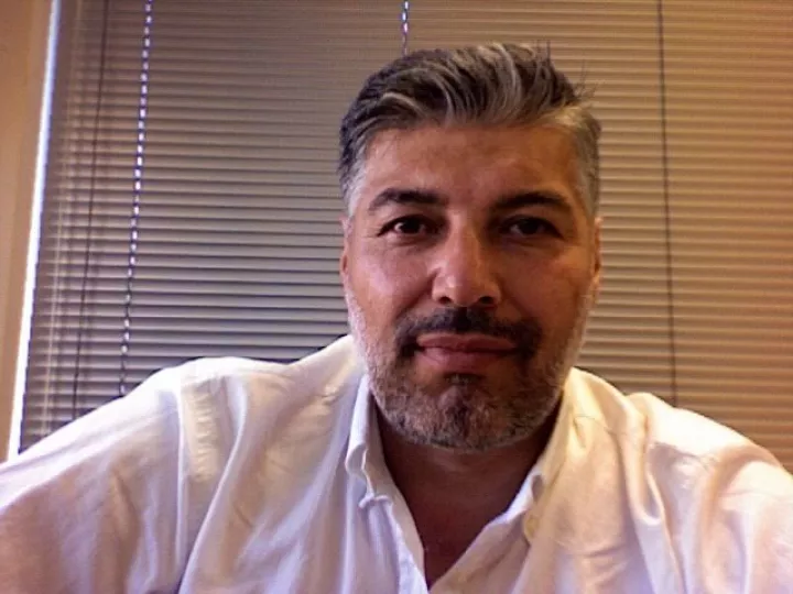 Μας δουλεύουν χοντρά