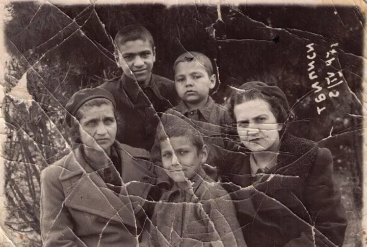 Αλέξανδρος Διονυσιάδης: Καταραμένη να &apos;σαι Κολιμά (Α)