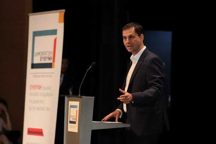 Χ. Θεοχάρης: Ένας αδύναμος πρωθυπουργός έφτιαξε μια αδύναμη κυβέρνηση 