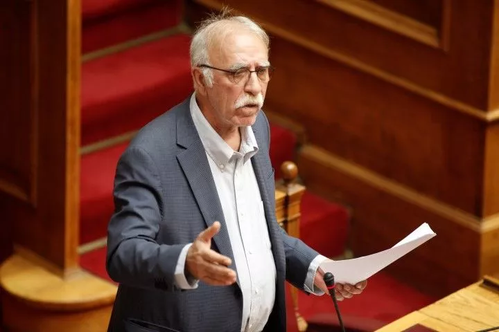 Δ. Βίτσας: Η αναρχική ιδεολογία είναι τελείως ξένη για τον ΣΥΡΙΖΑ