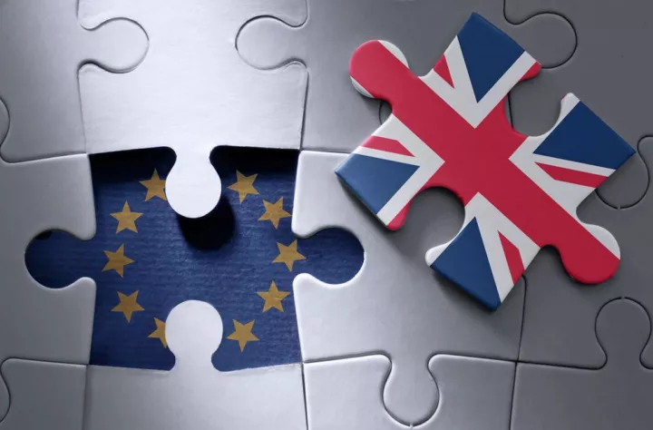  Brexit: Η Th. May θέλει σύντομα μια μεταβατική συμφωνία με τις Βρυξέλλες