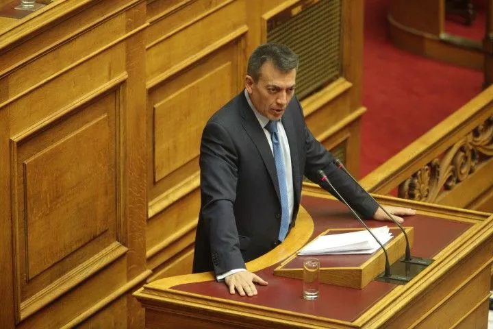 Ακόμη μια εξαπάτηση: Η κυβέρνηση προετοιμάζει μεθοδικά μειώσεις όλων των επικουρικών 