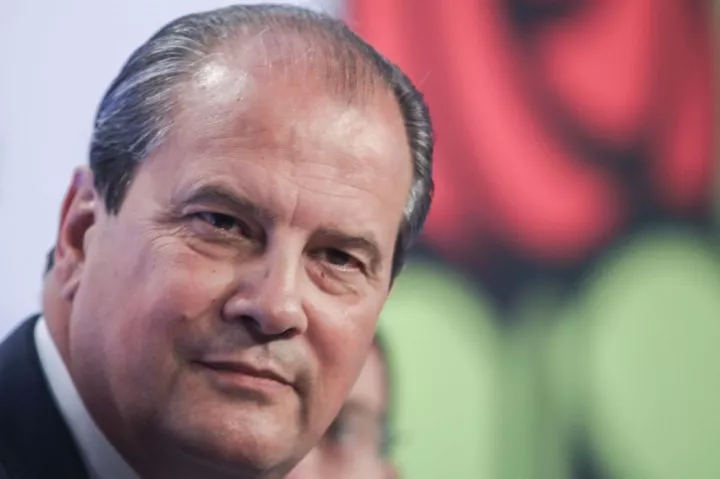 Jean-Christophe Cambadelis: «Ο Τσίπρας καλείται να αποφύγει την εξέγερση του λαού και τις κυρώσεις της αγοράς»