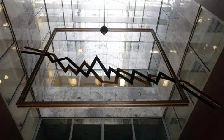 Προσπάθεια εξισορρόπησης στο Χ.Α. λίγο κάτω από τις 740 μονάδες 