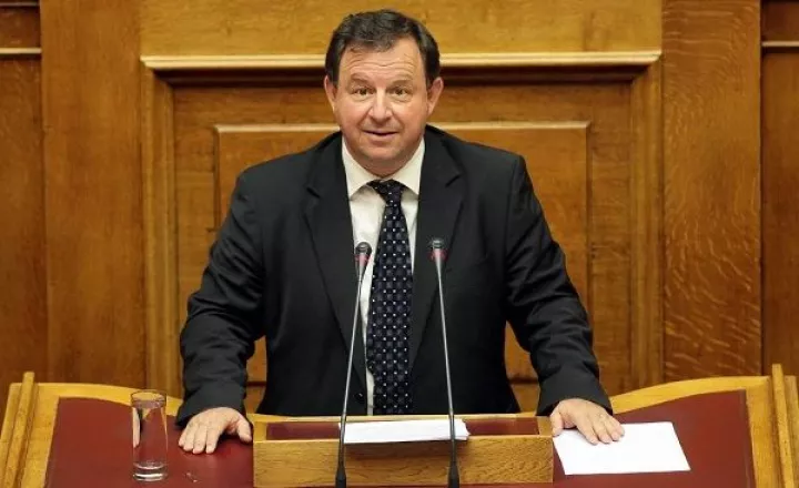 HIV και δημόσια Υγεία: Φωνές βοώντων εν τη ερήμω