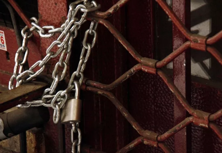 Πάνω από δύο επιχειρήσεις ανά ημέρα έκλεισαν στη Θεσσαλονίκη το πρώτο εξάμηνο του 2016