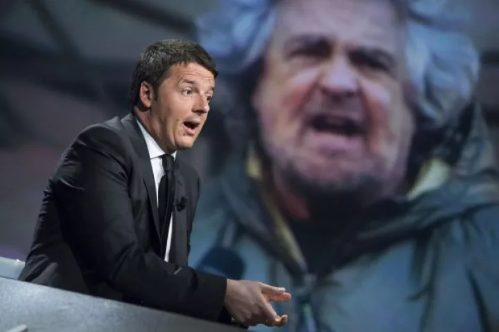 Πρόταση μομφής κατά της κυβέρνησης M. Renzi ετοιμάζει το κίνημα Πέντε Αστέρων