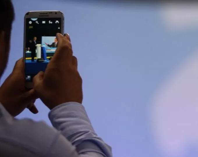 Έρχονται τραπεζικές συναλλαγές με… selfie