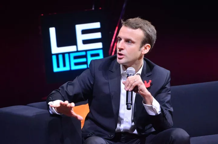 Γαλλικές εκλογές: Σφοδρή κριτική στον Macron για δηλώσεις του σχετικά με την αποικιοκρατία στην Αλγερία