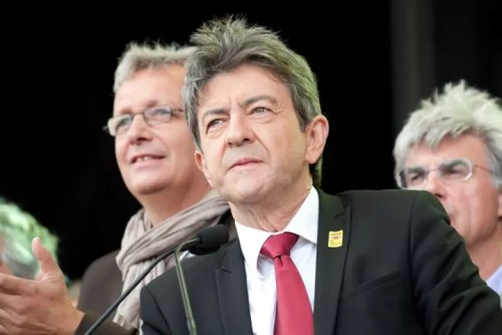 Γαλλία: Ο αριστερός Melenchon o πειστικότερος υποψήφιος στο χθεσινό debate 