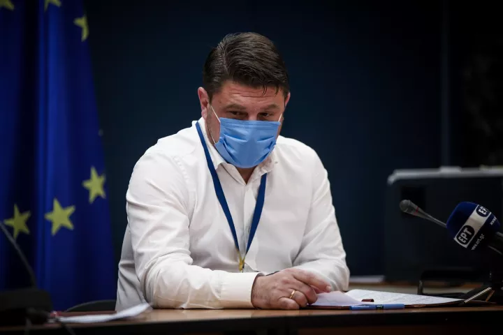 Live η ενημέρωση για την πορεία της πανδημίας