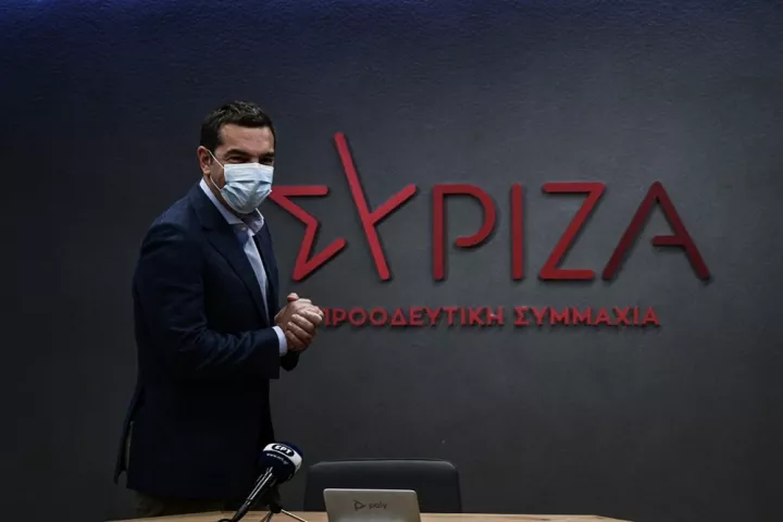 Ευθύνες στον Πρωθυπουργό για το νέο κύμα πανδημίας βλέπει ο Τσίπρας