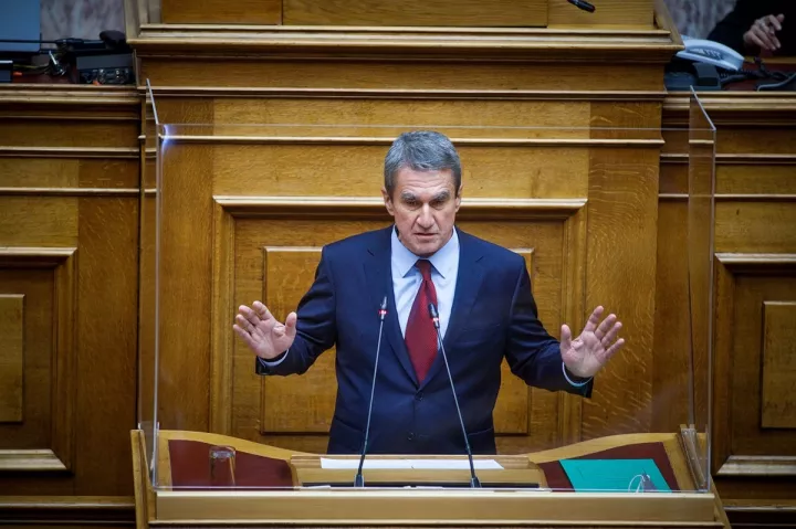 Λοβέρδος: Κατεβαίνω για να είμαι νικητής