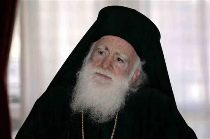 Σε κρίσιμη κατάσταση στο ΠΑΓΝΗ ο αρχιεπίσκοπος Κρήτης Ειρηναίος Σε κρίσιμη κατάσταση στο ΠΑΓΝΗ ο αρχιεπίσκοπος Κρήτης Ειρηναίος