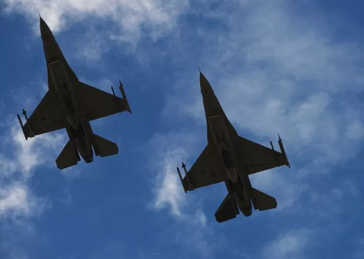 Τουρκικά F-16 παραβίασαν τον εθνικό εναέριο χώρο