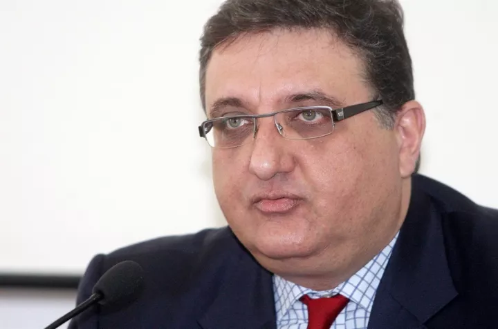 Αθ. Εξαδάκτυλος: Δύσκολη εβδομάδα - Οι μεταλλάξεις θα κυριαρχήσουν Αθ. Εξαδάκτυλος: Δύσκολη εβδομάδα - Οι μεταλλάξεις θα κυριαρχήσουν