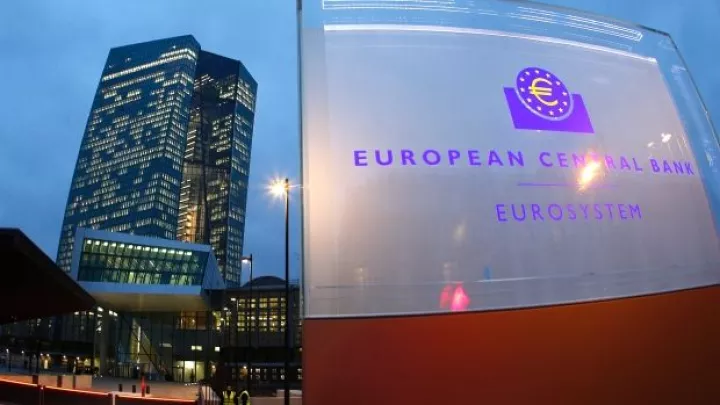 H EKT ζητά τη μείωση κατά 30% των "κόκκινων" δανείων της Monte dei Paschi
