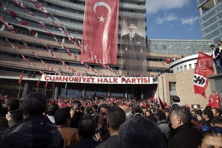 Τουρκία: Απορρίφθηκε η προσφυγή του AKP για ακύρωση των εκλογών στην Κωνσταντινούπολη