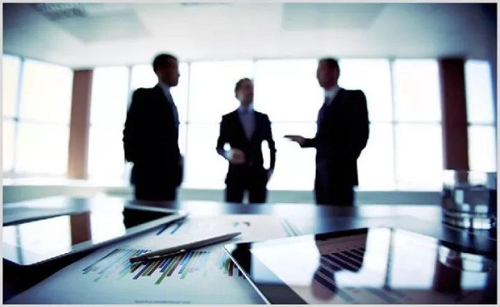 Βαρύ φορτίο στους ώμους του Κυριάκου