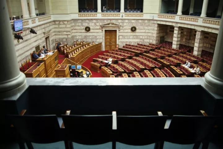 Κατατέθηκε το ενεργειακό νομοσχέδιο με τη διαδικασία του κατεπείγοντως