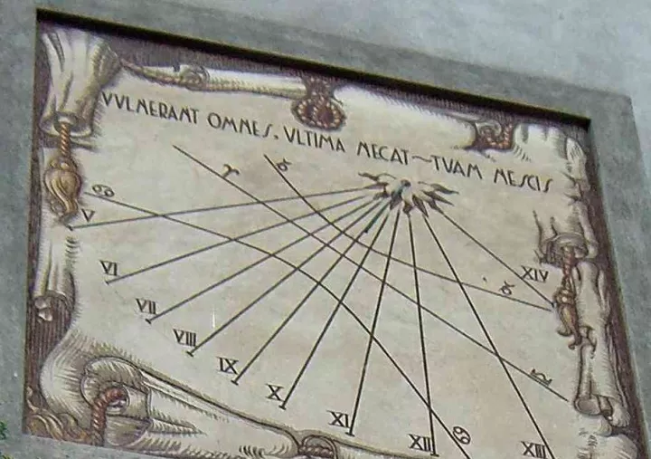 Omnes vulnerant ultima necat