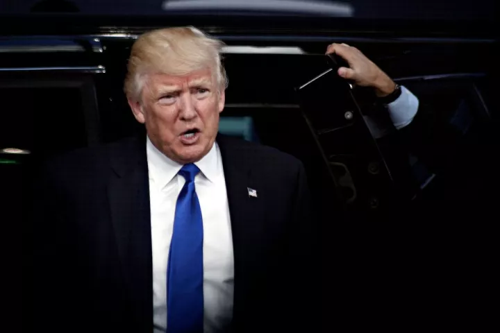 O Trump, η ΓΕΝΟΠ και η άρνηση της πραγματικότητας