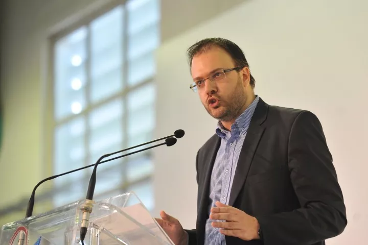 Θ. Θεοχαρόπουλος: Ο Ν. Παππάς τορπιλίζει την προσπάθεια απεμπλοκής από το αδιέξοδο στις άδειες