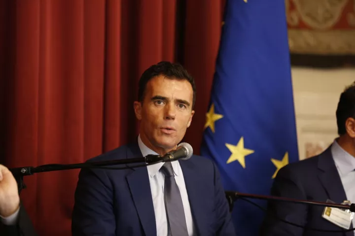 S. Gozi: Η λογική «να δώσουμε ένα μάθημα στους τεμπέληδες Έλληνες» άνοιξε μεγάλους δρόμους στο λαϊκισμό