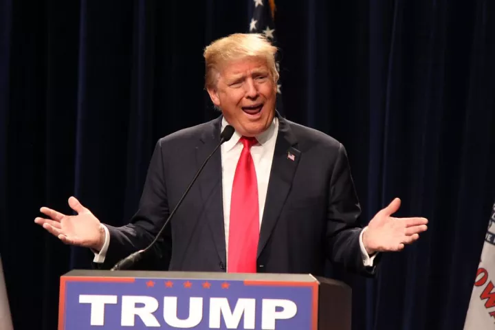 Νέα επίθεση του D. Τrump με προσωπικούς χαρακτηρισμούς εναντίον δημοσιογράφων