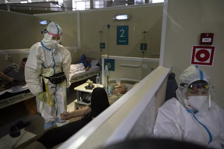 Ρωσία: 9.429 κρούσματα και 330 θάνατοι το τελευταίο 24ωρο