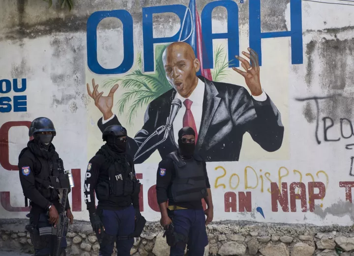 Δολοφονία προέδρου Αϊτής: 4 «μισθοφόροι» νεκροί, μάχη σε εξέλιξη στο Πορτ-ο-Πρενς