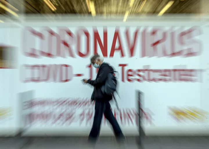 Πάνω από 2,5 εκατομμύρια θάνατοι από κορονοϊό σε όλο τον κόσμο 